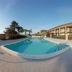 Motel Ramada By Wyndham Savannah Gateway, Georgetown
